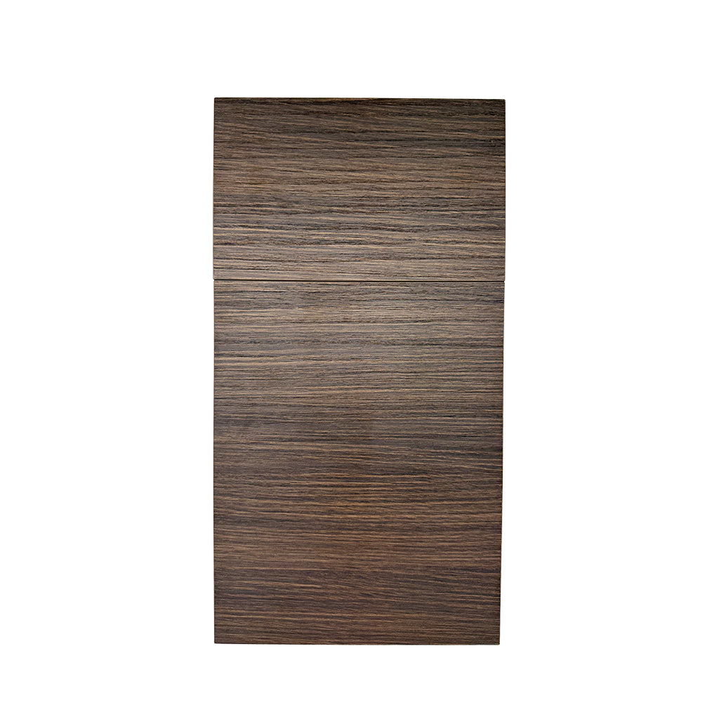 Leon Horizontal Grain door style — textured woodgrain, slab profile, Euro Master Cabinet