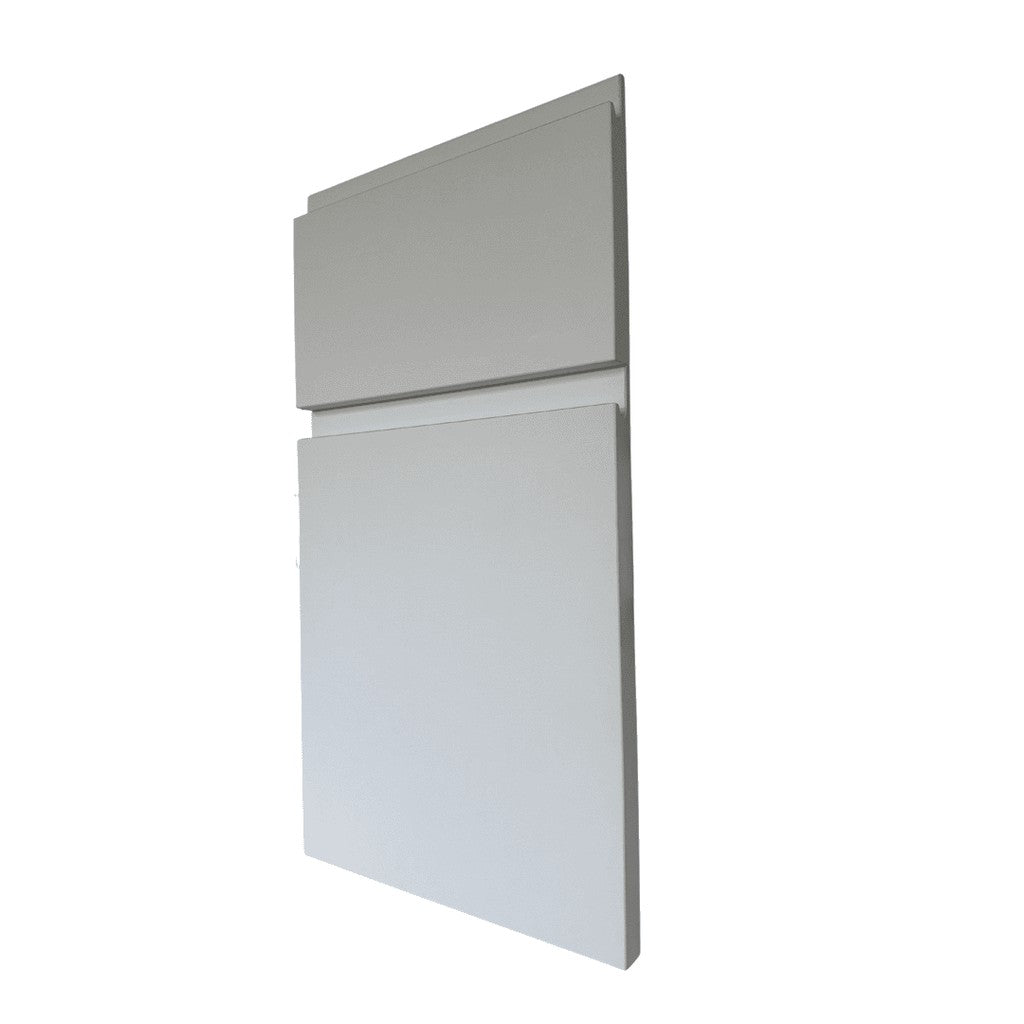Pearl FP door style — angle view, Euro Master Cabinet